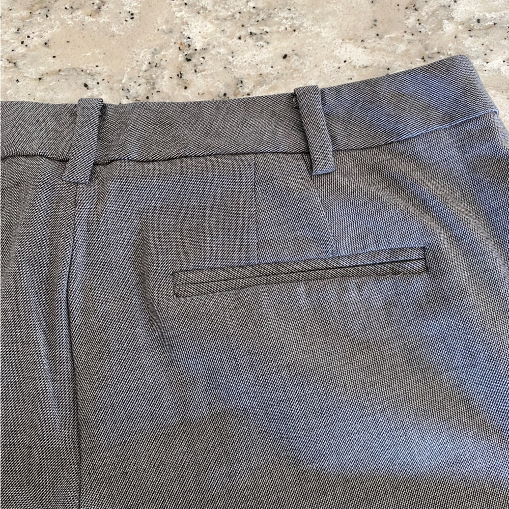 EUC Ann Taylor Petite charcoal grey flat front trousers, size 6P Curvy - Picture 3 of 4